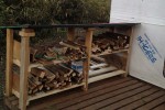 完成した薪小屋